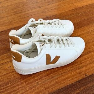 Veja White and Camel Urca Sneakers